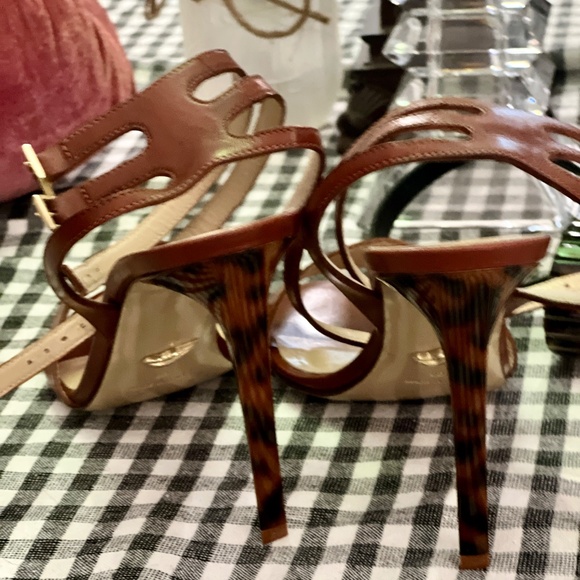 LEATHER STRAPPY FEMININE SEXY ANKLE STRAP LEOPARD PRINT ACRYLIC STILETTO HEEL - Picture 3 of 4